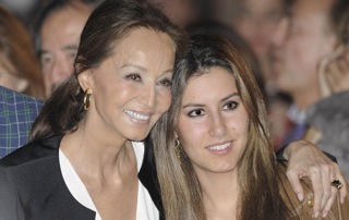 21013_ana-boyer-isabel-preysler-concierto-enrique-iglesias
